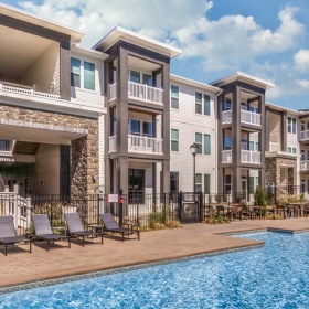 Keltonwood at Berewick Apartment Homes